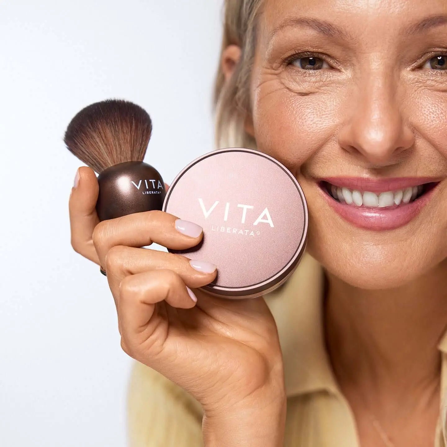 THE TRYSTAL, LOOSE BRONZING MINERALS No.1 SUN LIGHT Vita Liberata
