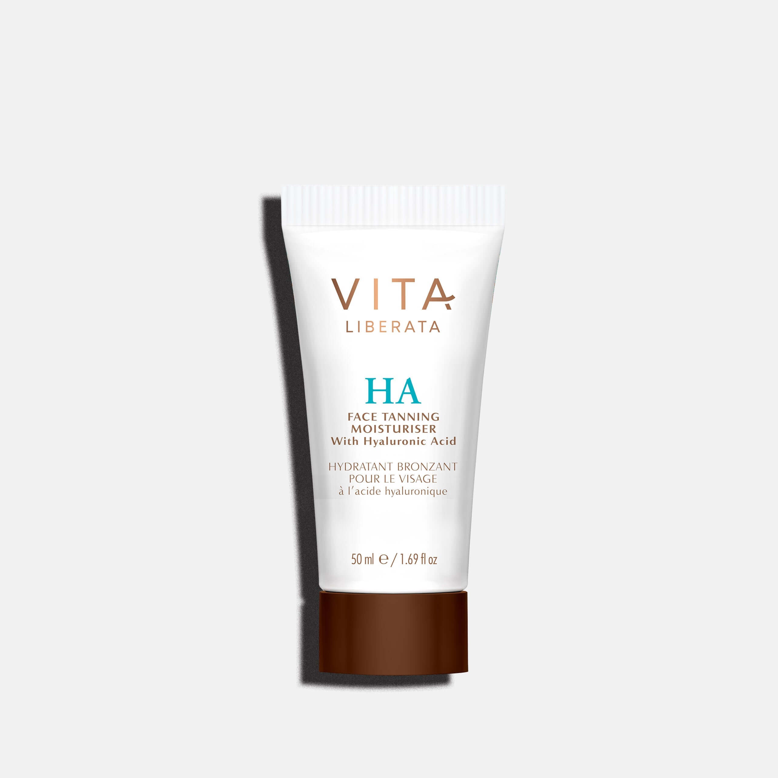 Vita Liberata Face Tanning Moisturiser with Hyaluronic Acid Vita Liberata Face Tanning Moisturiser with Hyaluronic Acid